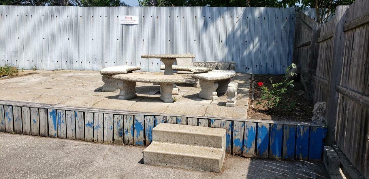 Niagara Inn Εξωτερικό φωτογραφία